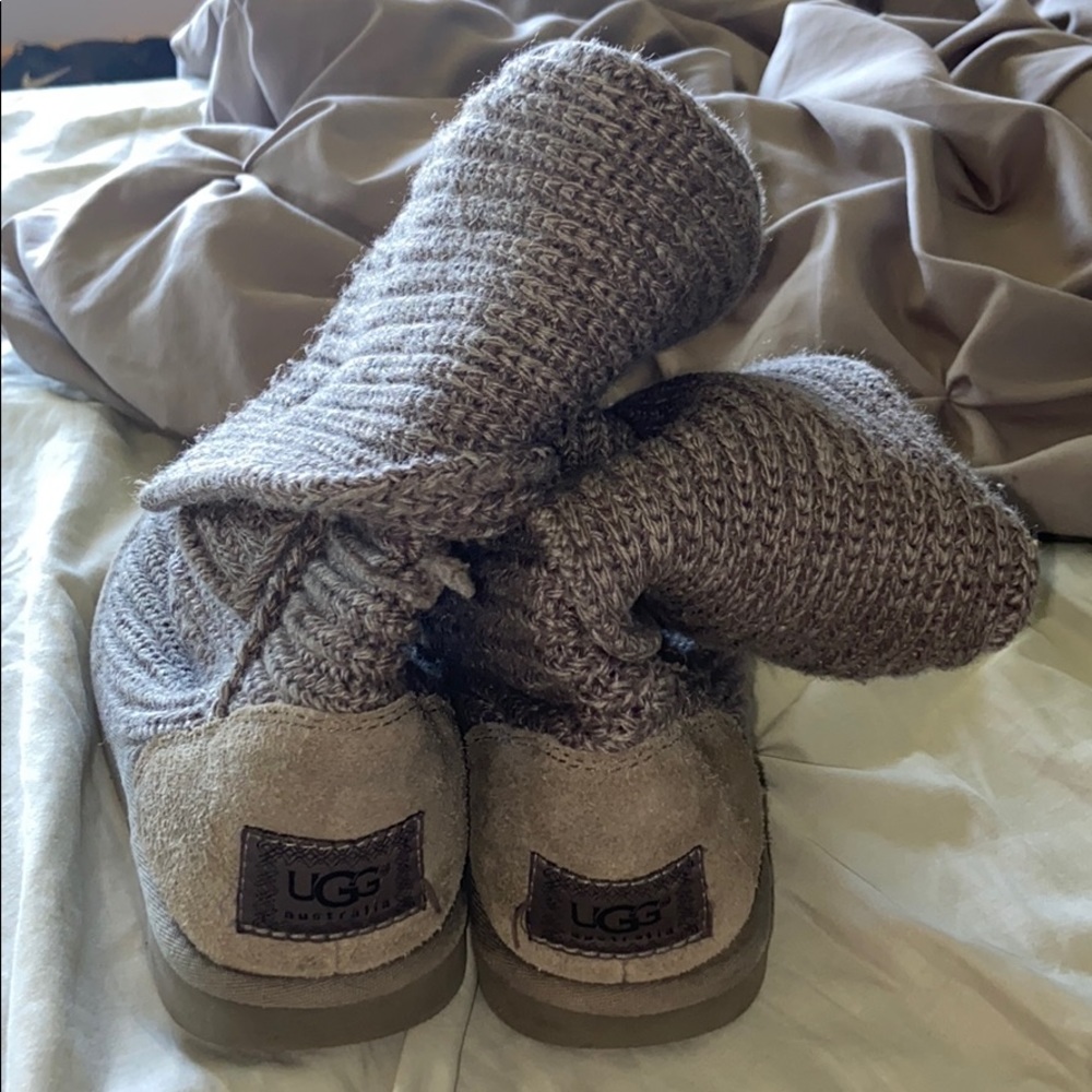 Grey Knit Uggs